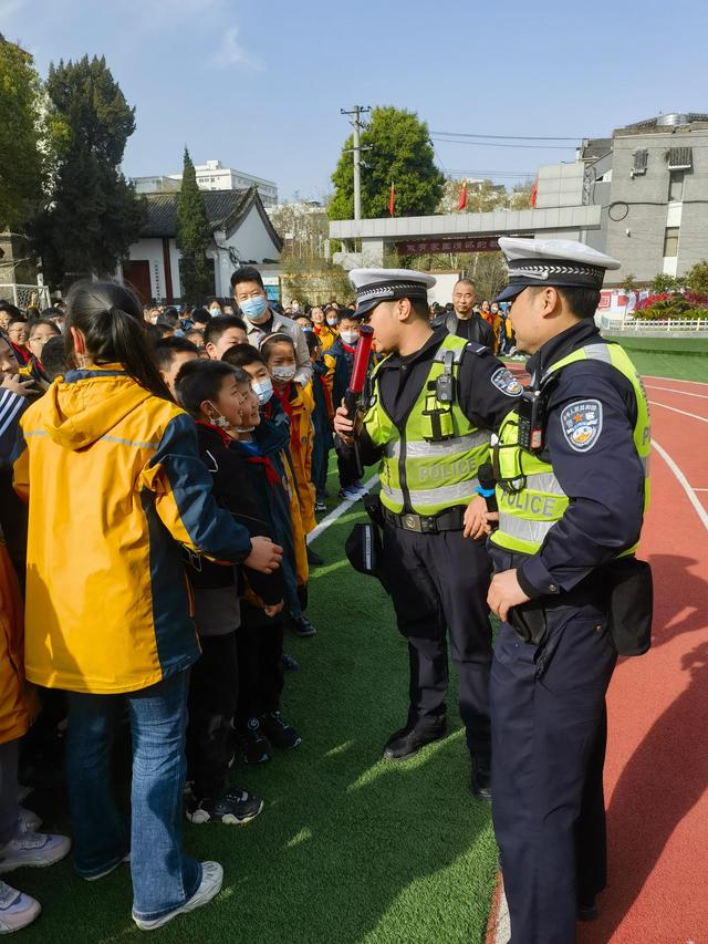 【全國中小學(xué)生安全教育日】漢中交警一大隊開講啦！插圖5